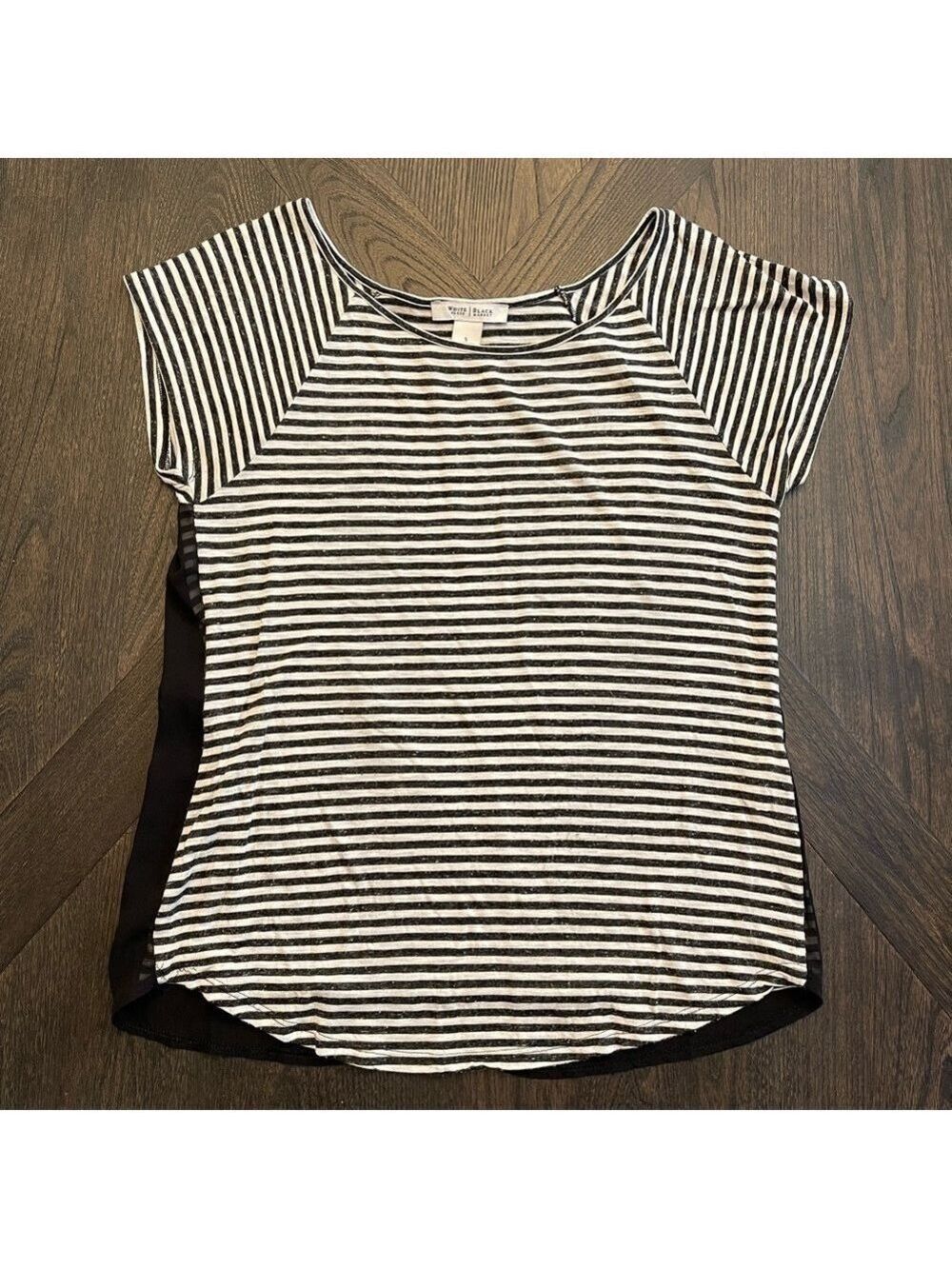 White House Black Market Short Sleeve Top Small